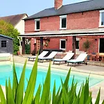 Jacuzzi, Piscine Chauffee, Station De Recharge Pour Vehicule Electrique, Maison De Maitre Normande Du 19eme Siecle A 25' De Deauville, Classee Meuble De Tourisme 5 Etoiles Saint-Philbert-des-Champs