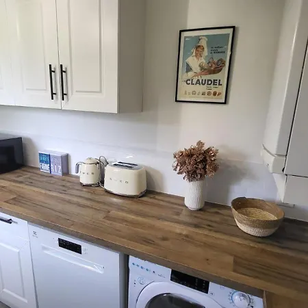 Villa Jacuzzi, Piscine, Station De Recharge Pour Véhicule électrique, Maison Normande Du 19ème Siècle à 25' De Deauville, Classée Meublé De Tourisme 5 étoiles *