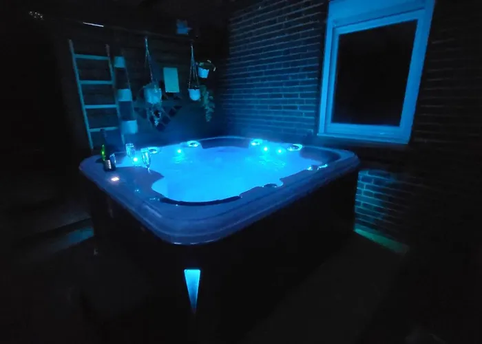 Jacuzzi, Piscine, Station De Recharge Pour Vehicule Electrique, Maison Normande Du 19eme Siecle A 25' De Deauville, Classee Meuble De Tourisme 5 Etoiles Βίλα