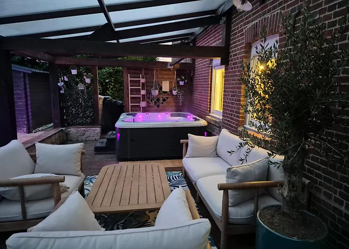 Βίλα Jacuzzi, Piscine, Station De Recharge Pour Vehicule Electrique, Maison Normande Du 19eme Siecle A 25' De Deauville, Classee Meuble De Tourisme 5 Etoiles