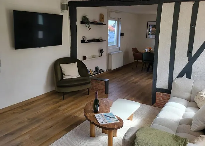 Jacuzzi, Piscine, Station De Recharge Pour Vehicule Electrique, Maison Normande Du 19eme Siecle A 25' De Deauville, Classee Meuble De Tourisme 5 Etoiles *